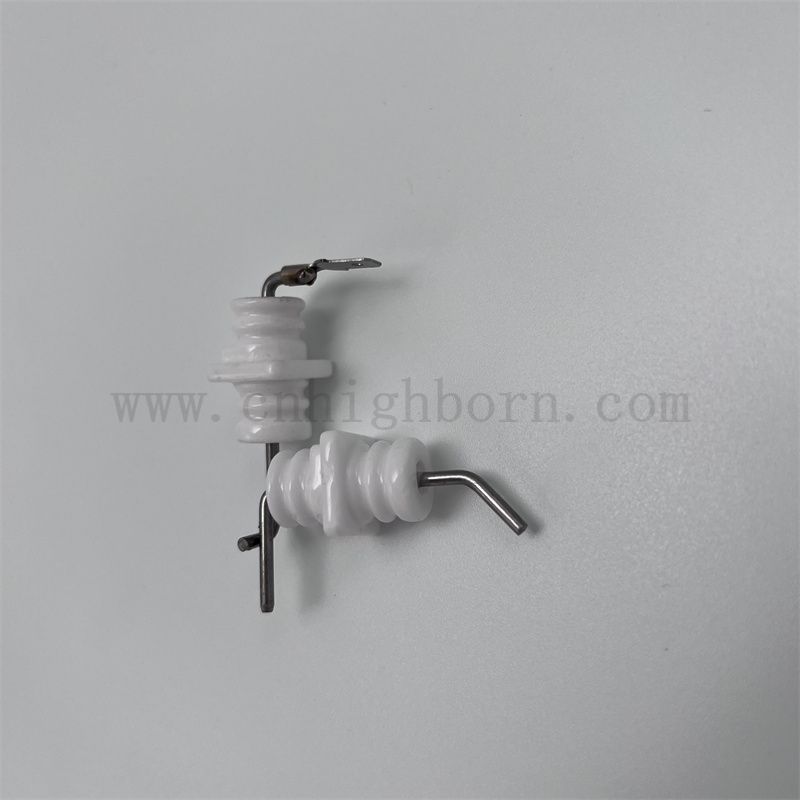 Électrode d'allumage en céramique AL2O3 AL2O3 personnalisée pour cuisinière à gaz