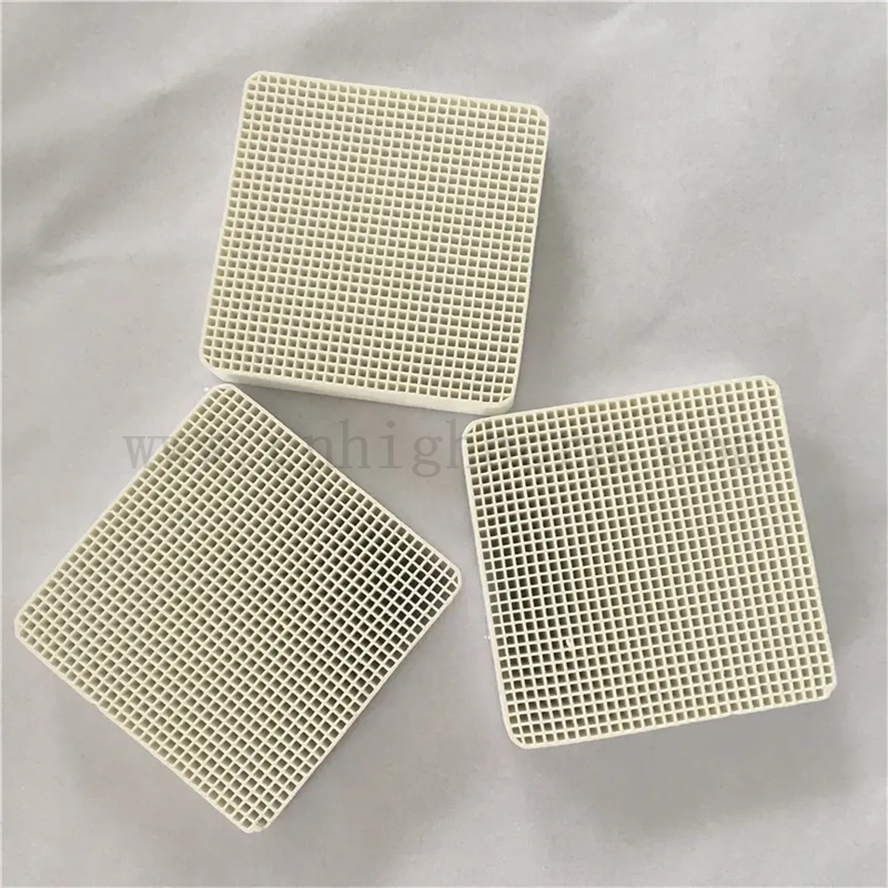 Convertisseur automatique de convertisseur catalytique en nid d'abeille de catalyseur en céramique