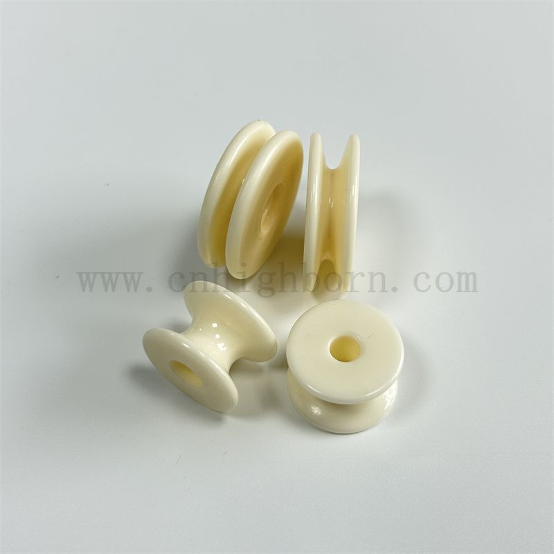 Alumine résistant à l'usure Textile Céramique Eyelet AL2O3 Céramique Fil Fil Guide de filetage Rouleau Spinning Machinery