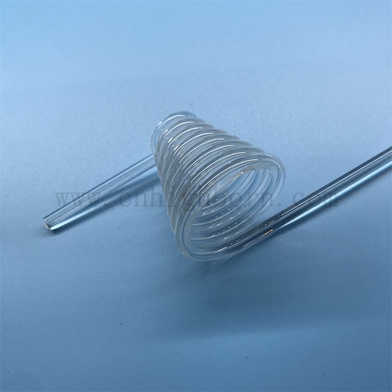 Résistance à la chaleur Clean à quartz hélicoïdal personnalisé tuyau de verre de silice fondu