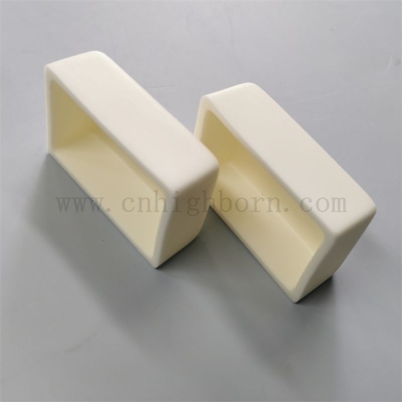 Personnalisé 99% Al2O3 Rectangle Boat Alumina Ceramic Crucible