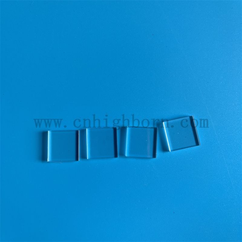 Panneau de verre de silice