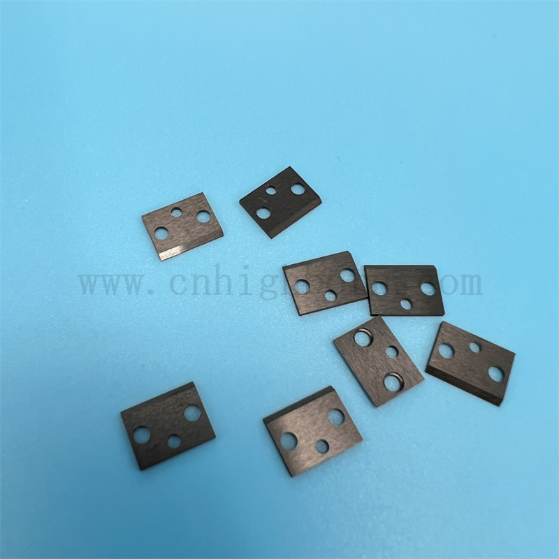 Haute dureté noire zircone assiette en céramique avec trous