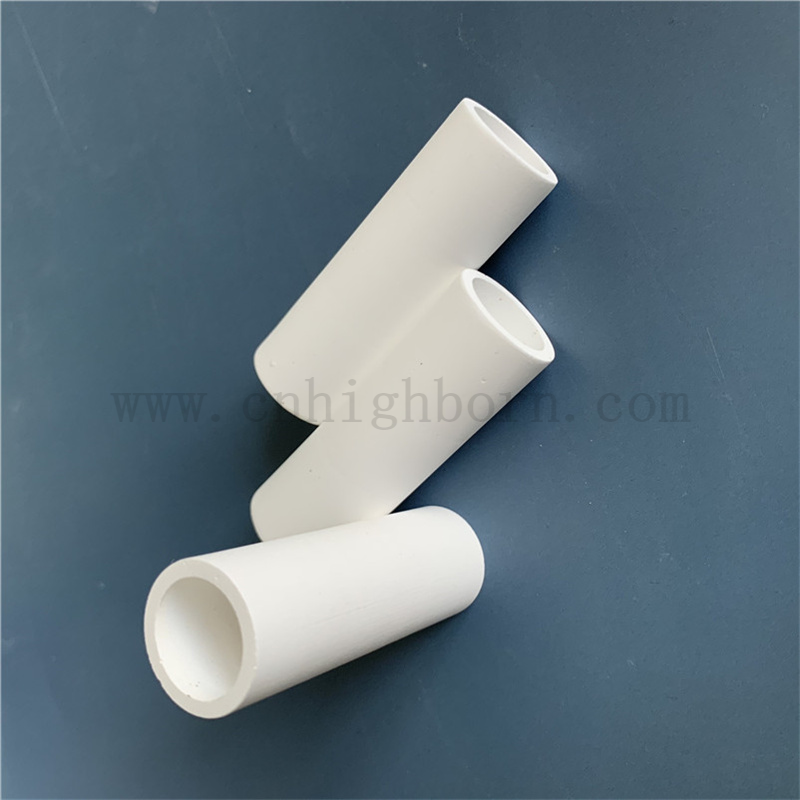 45% Porosité microporeuse Alumine Céramique Pipe de tuyau de tuyau