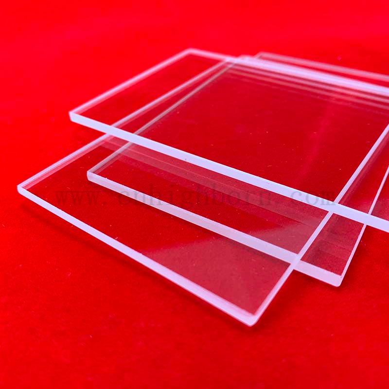 Plaque rectangle en verre de quartz à haute température à 1100 degrés pour la fenêtre en quartz