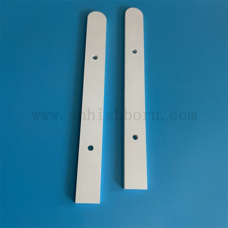 Nitrure de bore hexagonal BN Strip en céramique Blanc en graphite Fiche en céramique