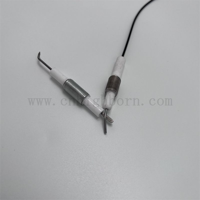 95% AL2O3 Alumine Céramique Culte Allumage Électrode Piezoélectrique Céramique Liquide Niveau Ignteur