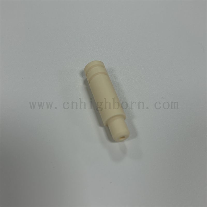 Précision isolante électrique 99 Porcelaine en alumine AL2O3 Tube en céramique avec pas