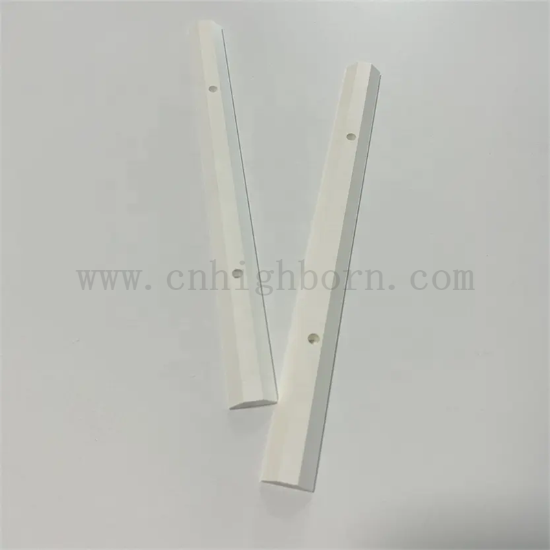 Haute pureté personnalisée à 99% Isolateur de nitrure de bore BN BN CERAMIQUE ROD