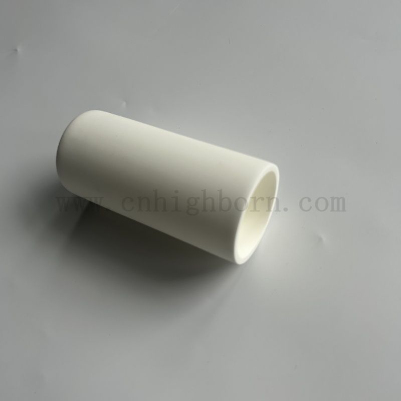 Pot de céramique MgO personnalisé en céramique de magnésium de haute pureté.