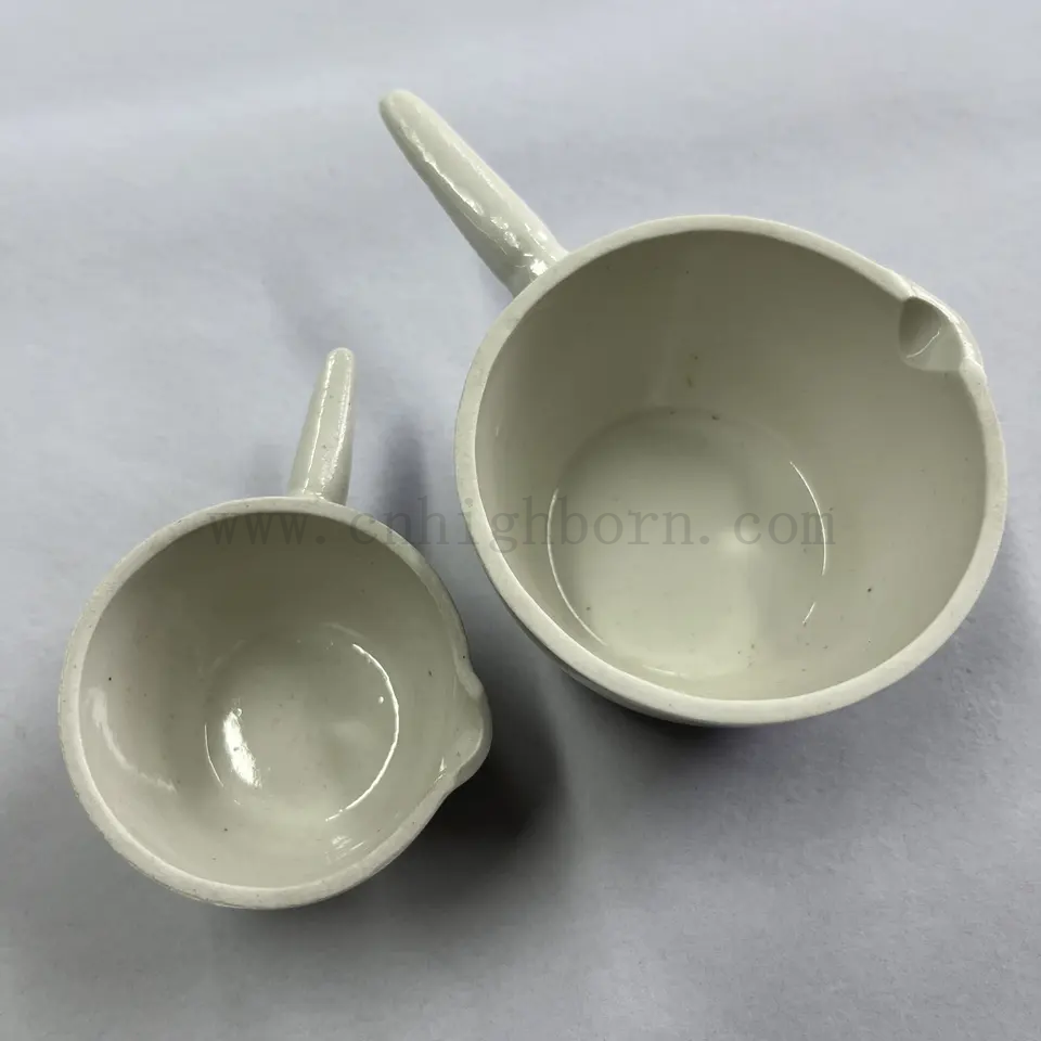 Porcelaine de laboratoire Plat volatile Plat d'évaporation en céramique avec bec