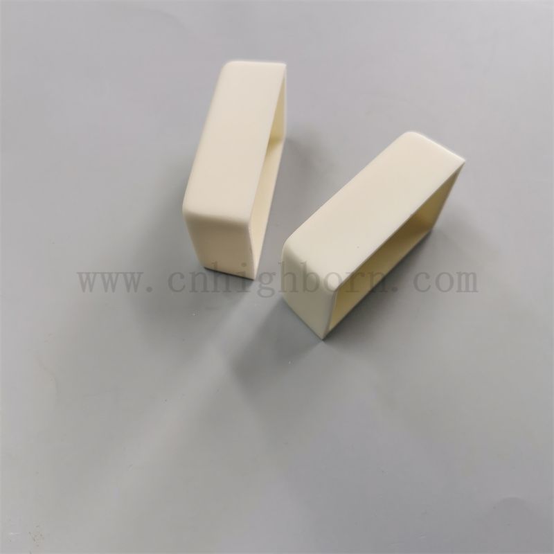 Personnalisé 99% Al2O3 Rectangle Boat Alumina Ceramic Crucible