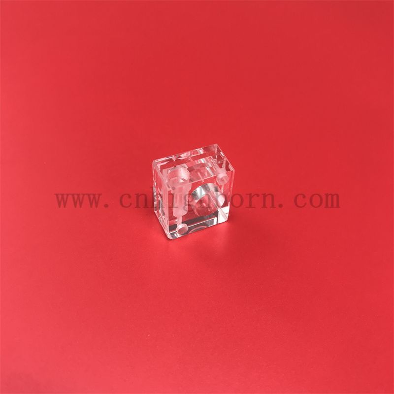 Cuvettes &agrave; microfluorescence