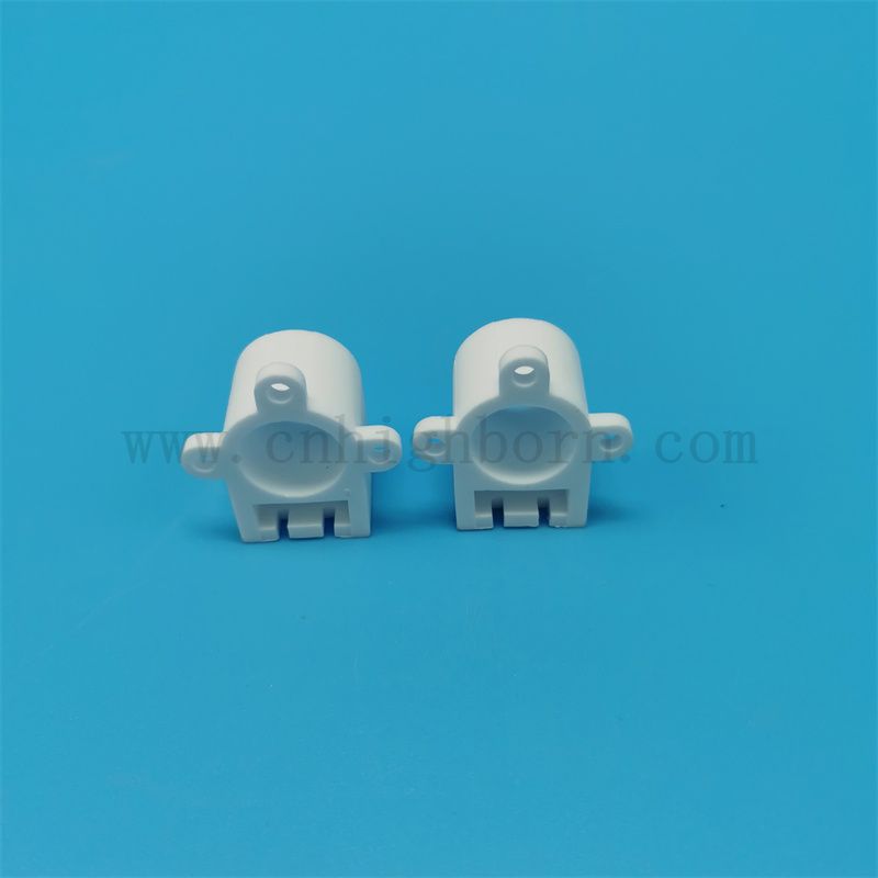 pi&egrave;ces en c&eacute;ramique