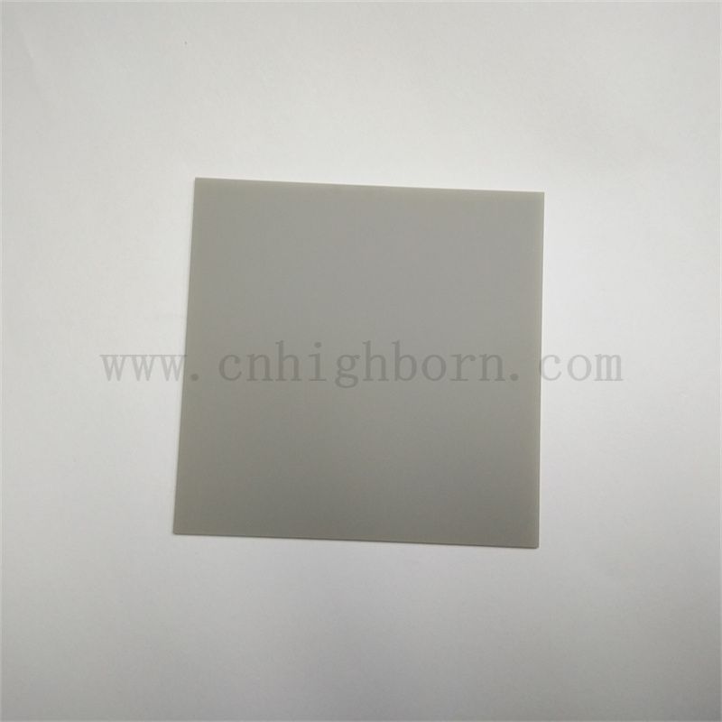 Plaque de nitrure d'aluminium à conductivité thermique à haute conductivité thermique à thermosphone personnalisée