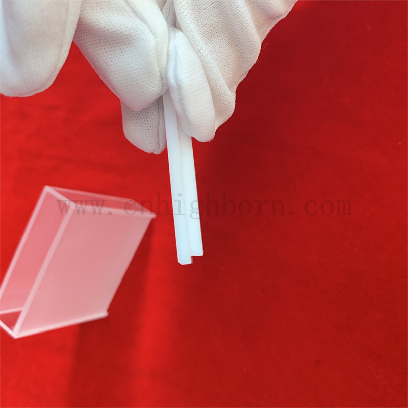 Cellule en verre standard avec spectrophotomètre à couvercle Cuvette en verre en quartz pour le laboratoire