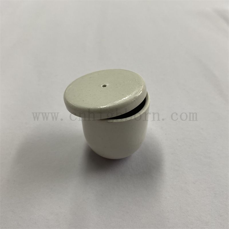 Index glazed de laboratoire Crictible en porcelaine pour analyse chimique Pot en céramique avec couvercle