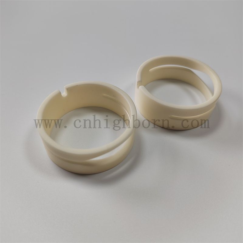 bague en c&eacute;ramique