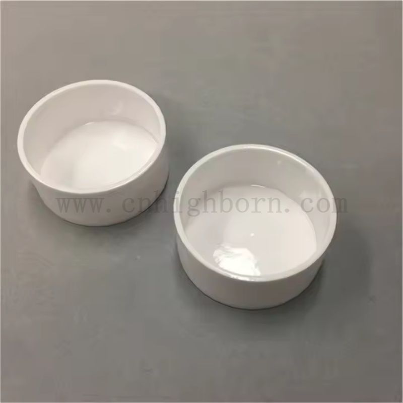 Glazed 95% AL2O3 Céramic Crucible pour le laboratoire Bol en pot en porcelaine en alumine à fusion de laboratoire