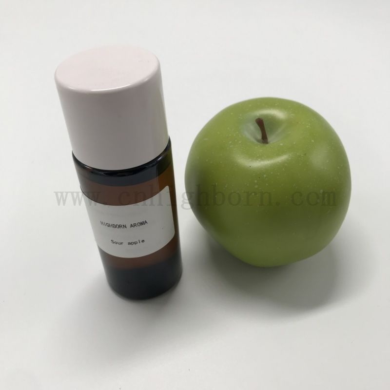 Diverses saveurs Huile essentielle de fruits de pomme acide Pomme concentrée Essence Fragrance Liquide