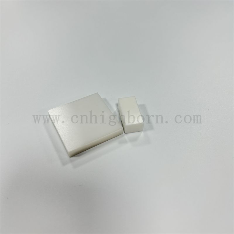 Les blocs en céramique de zircone hautement dure personnalisés sont utilisés pour la correction de l'outil