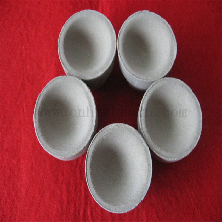 Cucible en céramique de feu MgO réfractaire personnalisé pour la fusion Glod