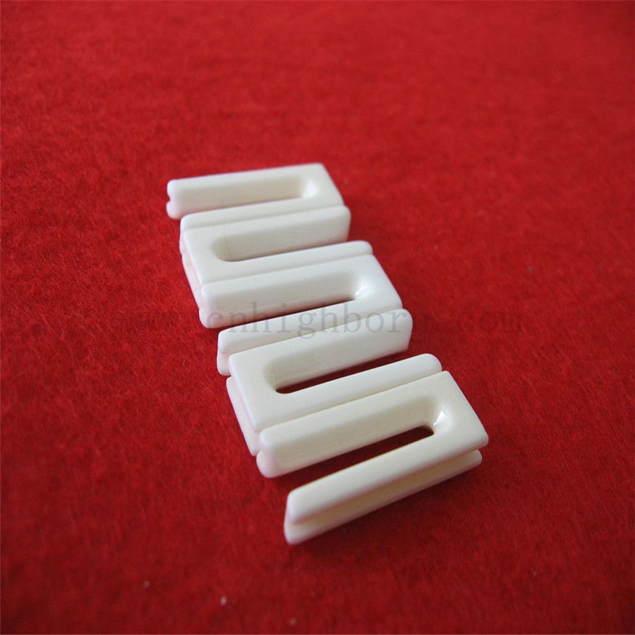Custom 99% AL2O3 Alumina Ceramic Slit Guide pour les machines textiles