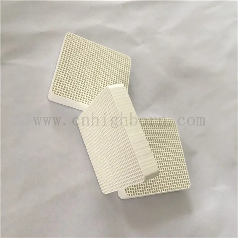 Convertisseur automatique de convertisseur catalytique en nid d'abeille de catalyseur en céramique