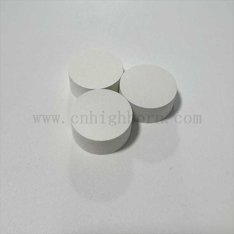 HBN pressé à 99,7% BN Disque en céramique Wafer Boron Nitrure Round Plate