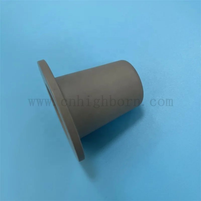 Tuyau de douille irrégulier personnalisé en carbure de silicium avec pièce/tube en céramique SiC fritté par réaction de bride