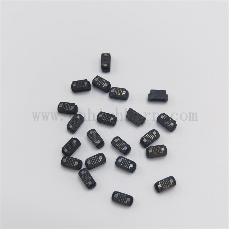 Cigarettes électroniques écologiques à la vente à chaud