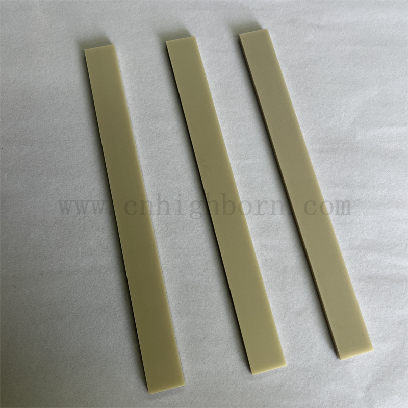 Fiche d'isolation en céramique nitrure en aluminium de haute pureté