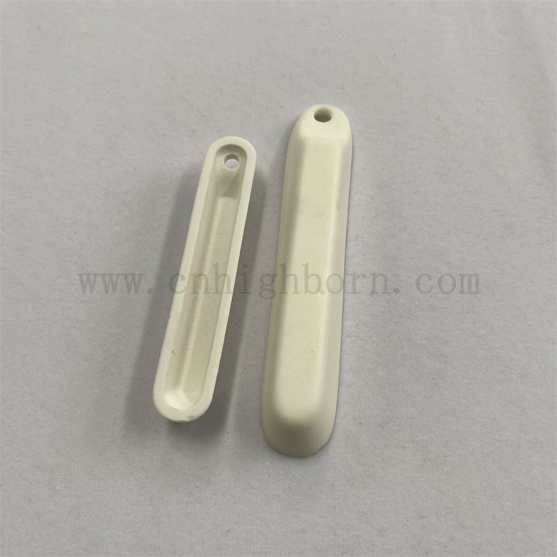 Boat en porcelaine d'alumine de haute pureté à haute température à haute température avec un trou avec un trou