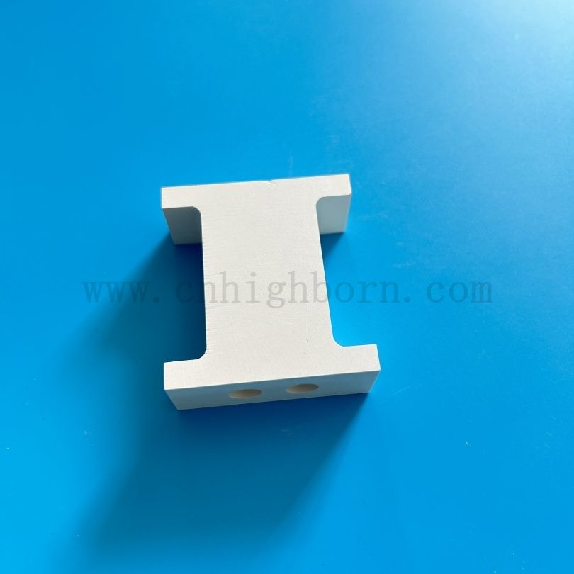 Offre d'usine Bloc en céramique de nitrure de bore en usine avec trous