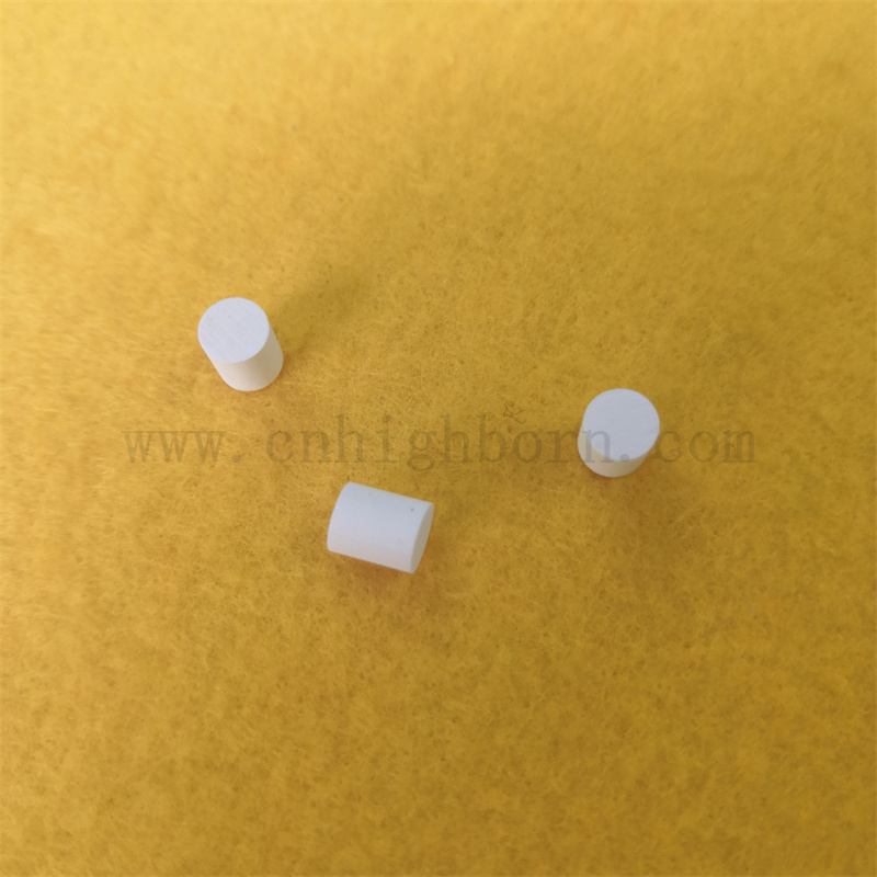 Infiltration de tige de céramique microporeuse à haute température