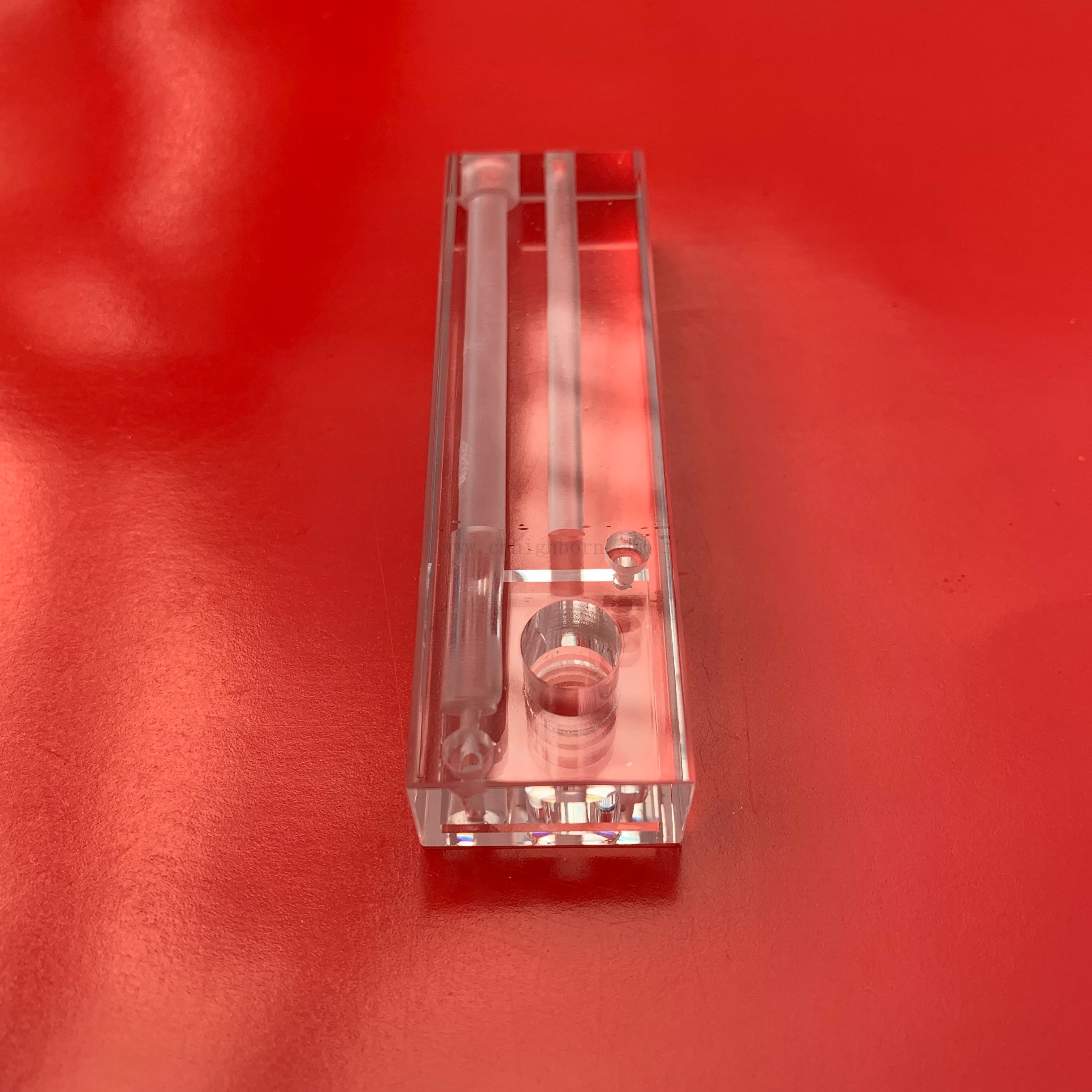 Labware micro réaction transparente Cuvette en verre de quartz fluve à travers le colorimètre