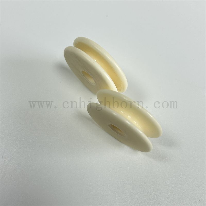 Œillets en céramique en alumine pour les pièces de rechange de machine à tricoter circulaire