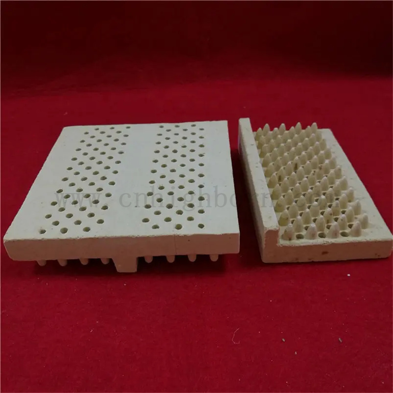 Cordonnier à haute température Corderite Mullite en céramique Pilier