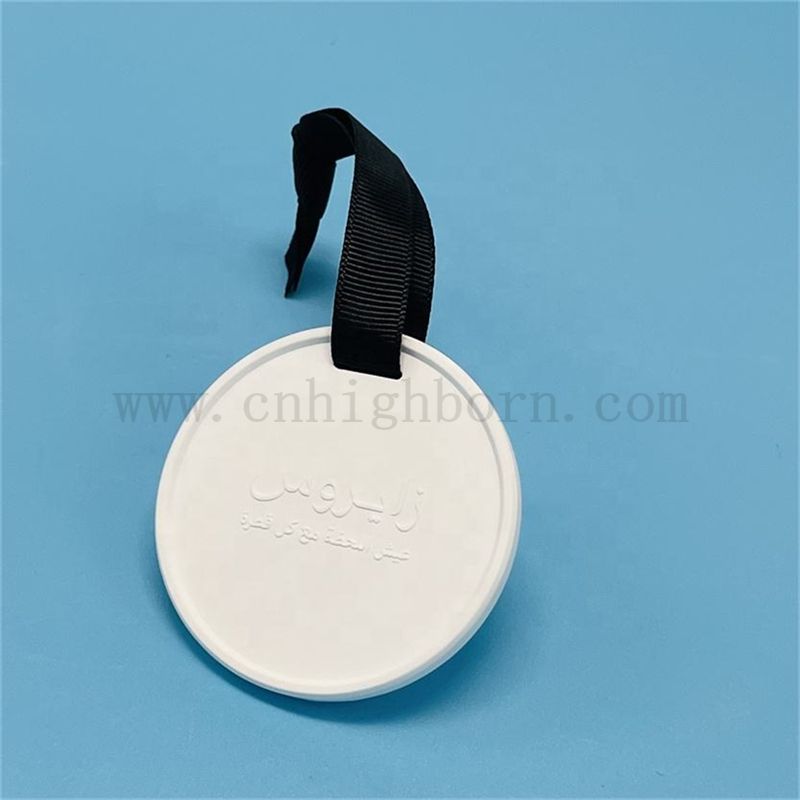 Arôme de logo en relief personnalisé Diffuseur suspendu pierre parfumée avec ruban