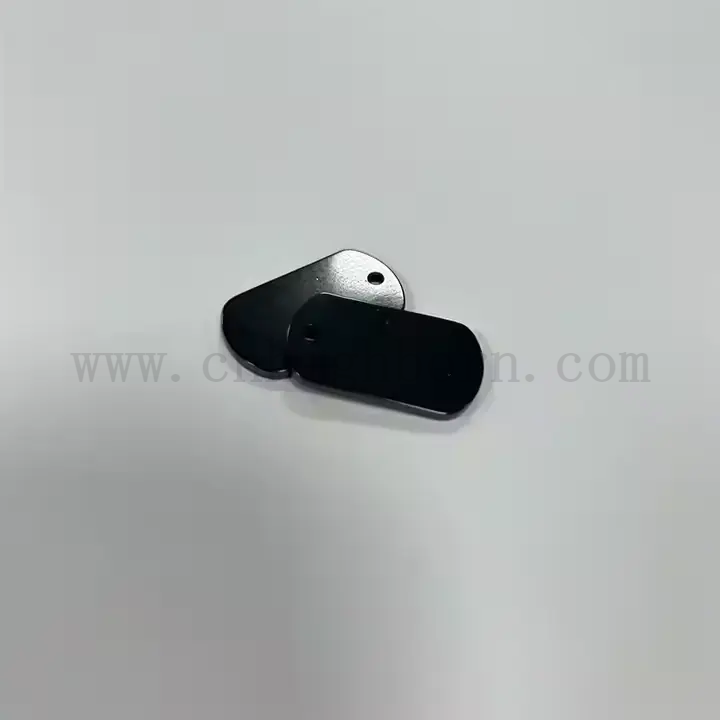 Plaque de zircone noire personnalisée Pièce en céramique zro2