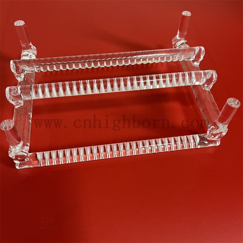 bateau en verre de silice transparente