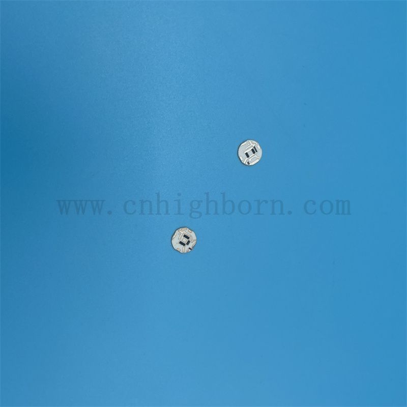 Haute précision en alumine en céramique feuille de film épais substrat automobile de niveau d'huile de voiture résistante du détecteur