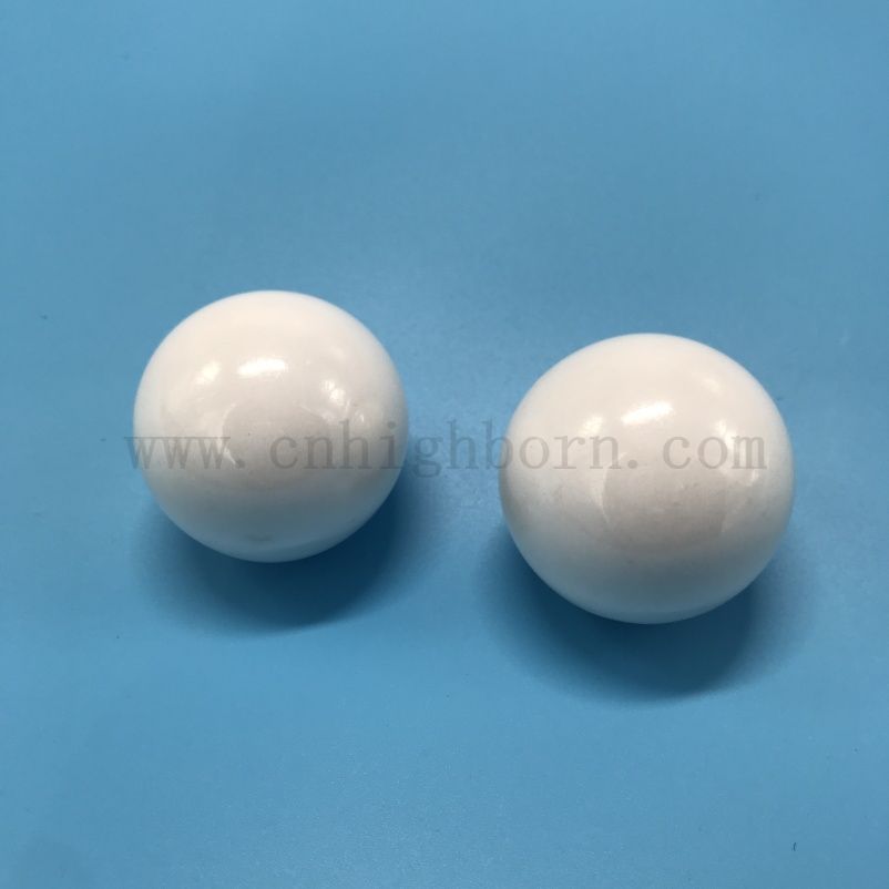 Pas de phénomène de décalage rouge d'absorption Nouveau matériau 50 mm 95% de zircone en céramique BAL ZRO2 Perle de broyage en céramique