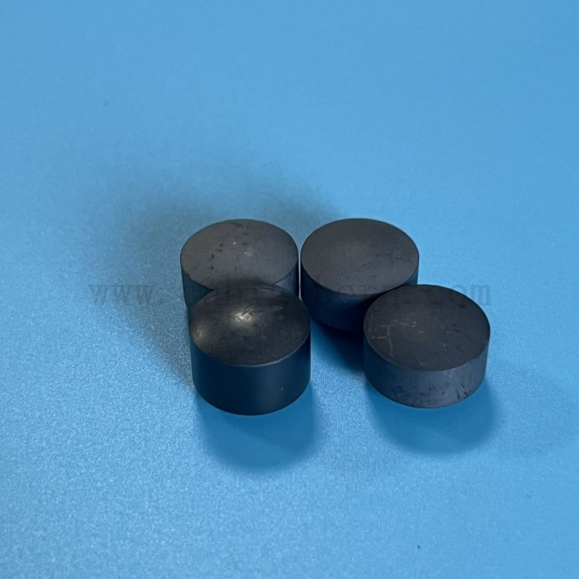 Colonnes de carbure de bore à haute dureté B4C Balles de base pour la prévention des fuites de la centrale nucléaire