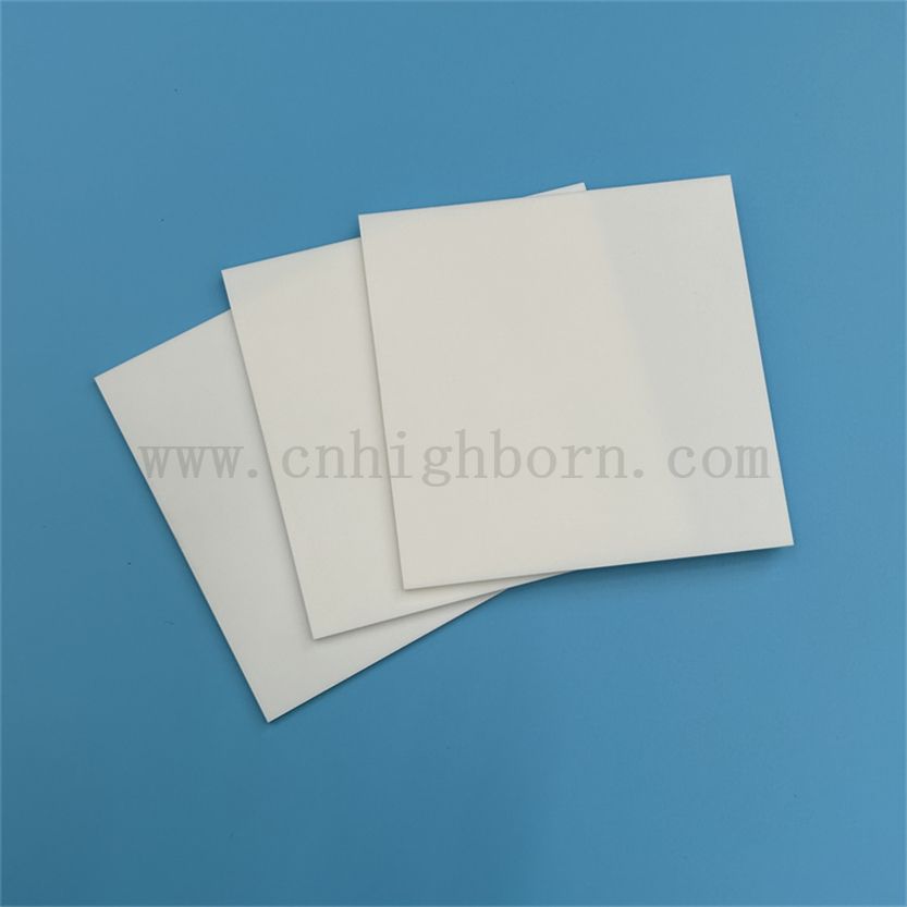 Haute conductivité thermique BEO substrat en céramique Beryllium Plaque à oxyde de béryllium