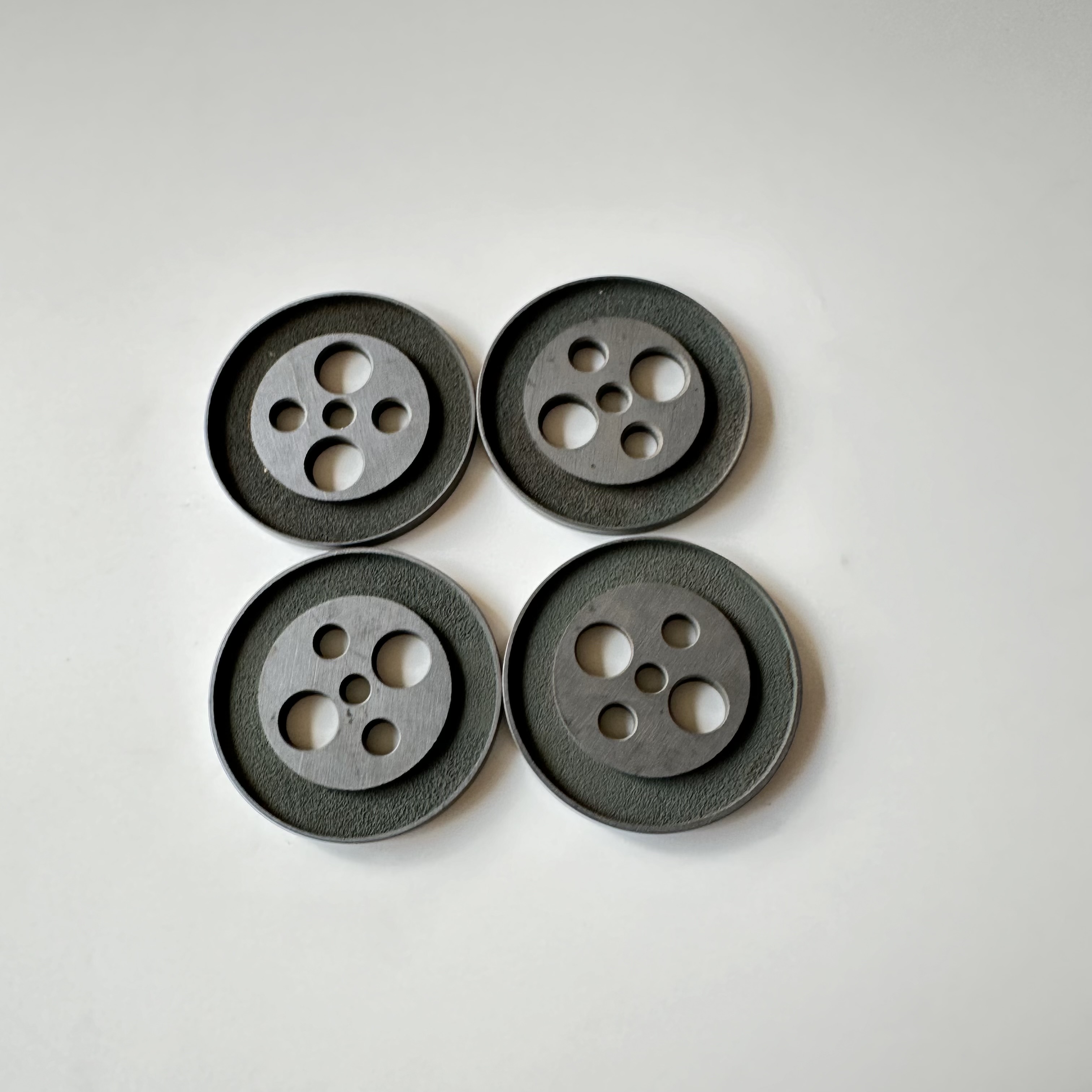  Feuille ronde en carbure de silicium en céramique SIC avec résistance à l'usure élevée