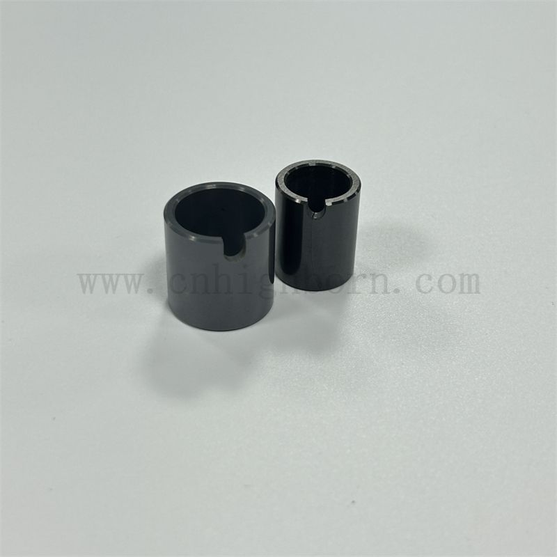 Tube en céramique de zircone noir industriel adapté aux besoins du client, tuyau de manchon de douille de haute précision, pièces en céramique Zro2 pour Application de structure