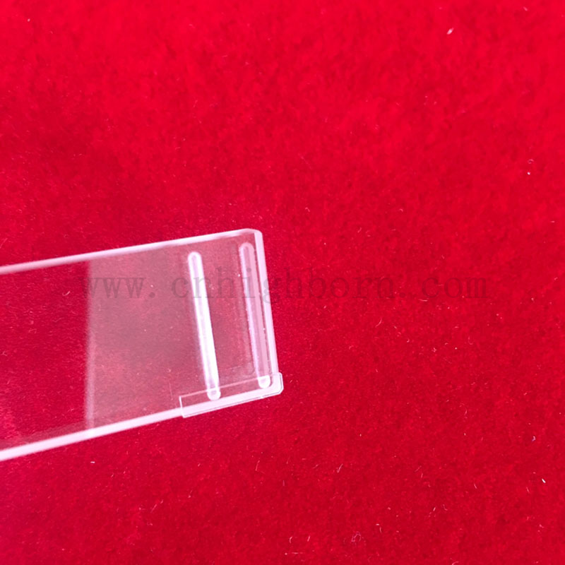 Pièces CNC spéciales transparentes Assiette à fente de quartz de fantaisie