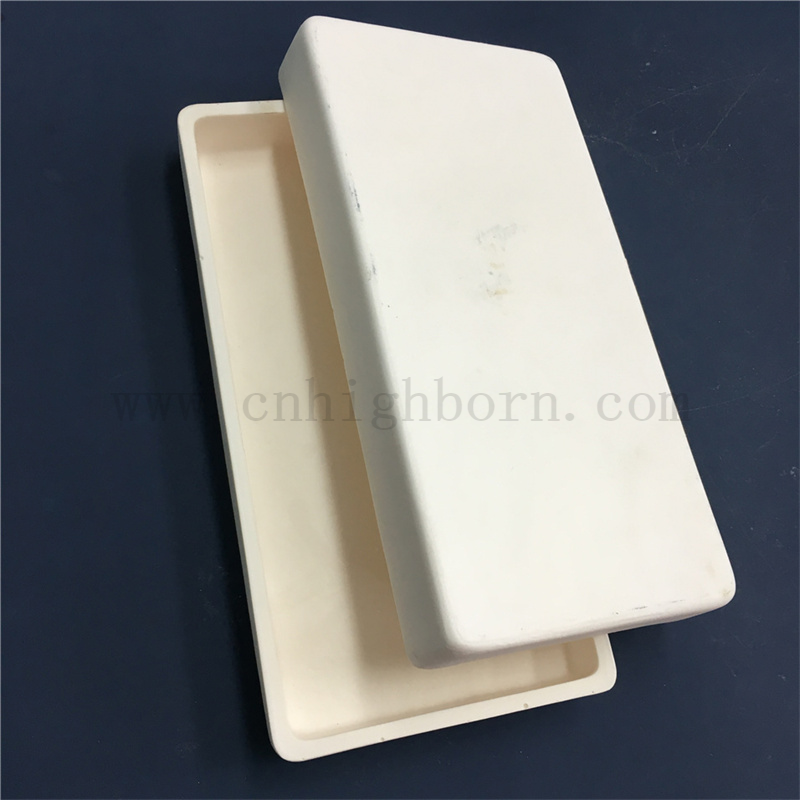 Creuset en c&eacute;ramique Al2O3