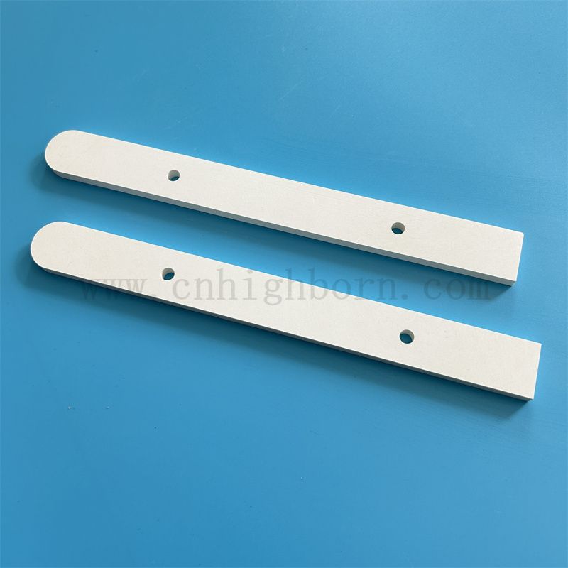 Nitrure de bore hexagonal BN Strip en céramique Blanc en graphite Fiche en céramique